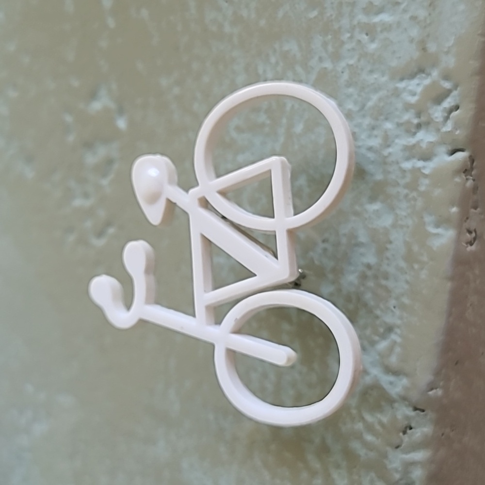 Vintage 80's Bycecle Pin